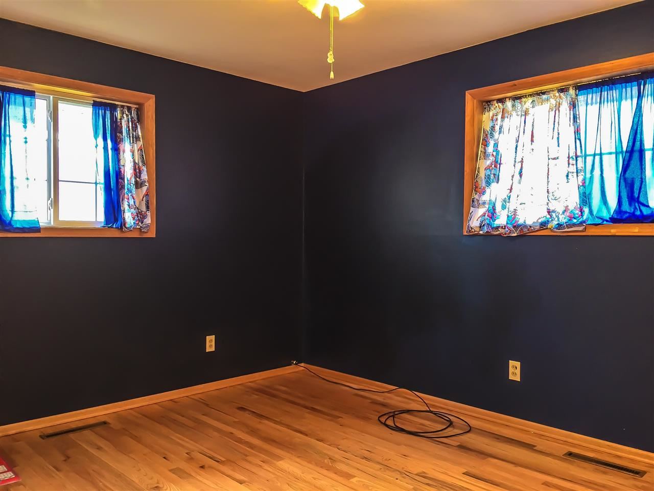 7522 N Laurelhurst Dr - Photo 2