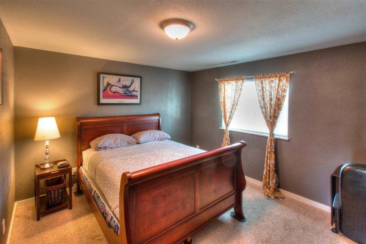 8017 N Ash Ln - Photo 15