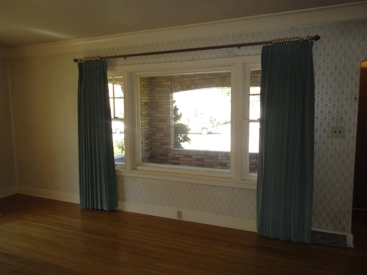 409 W SHANNON Ave - Photo 5