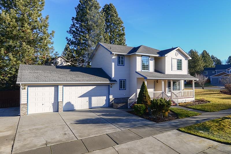4411 E 42 Ave - Photo 2