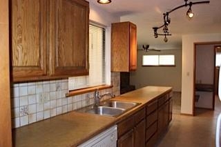 117 W 39th Ave - Photo 3