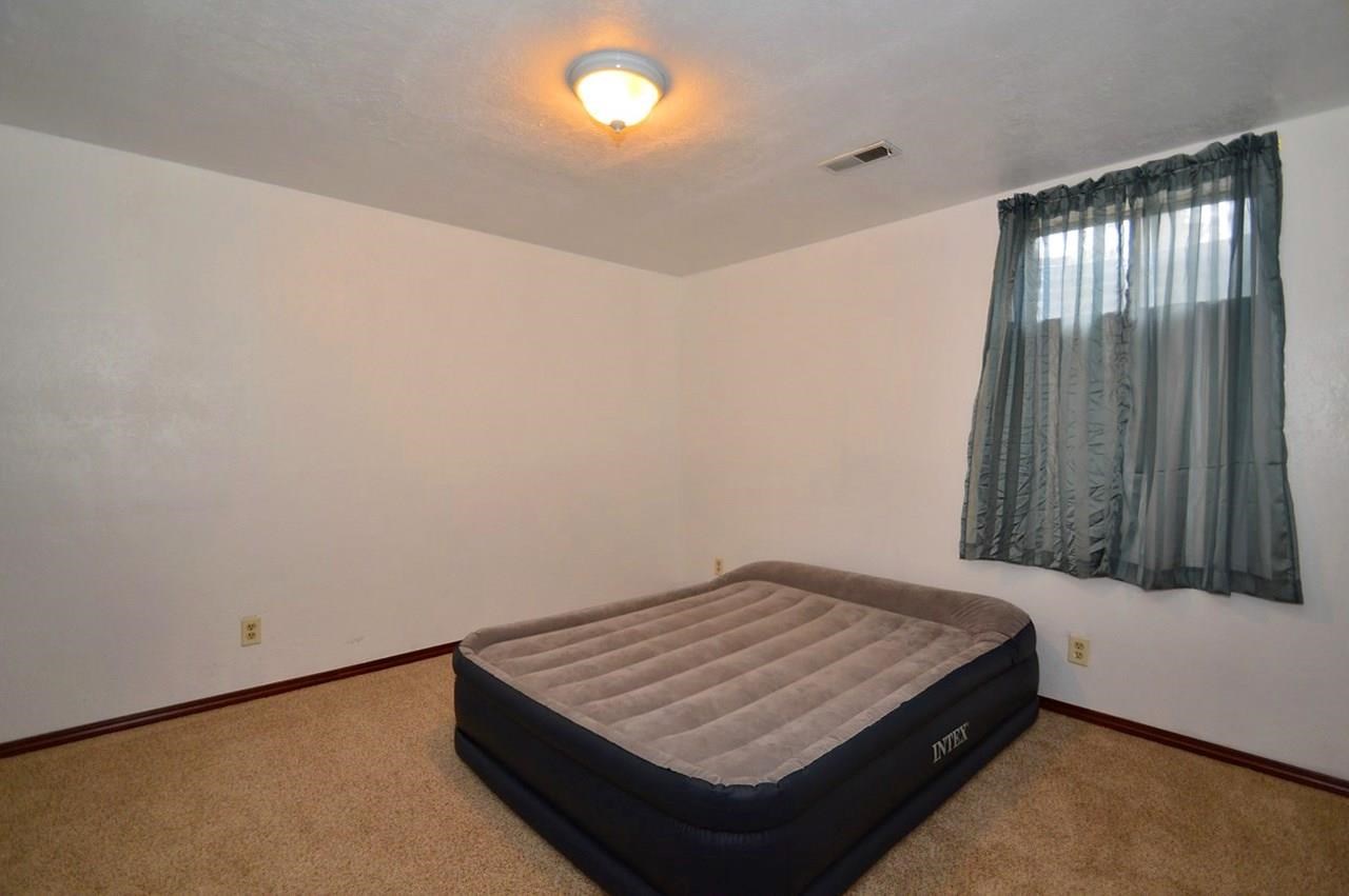 2115 S Evergreen Rd - Photo 16