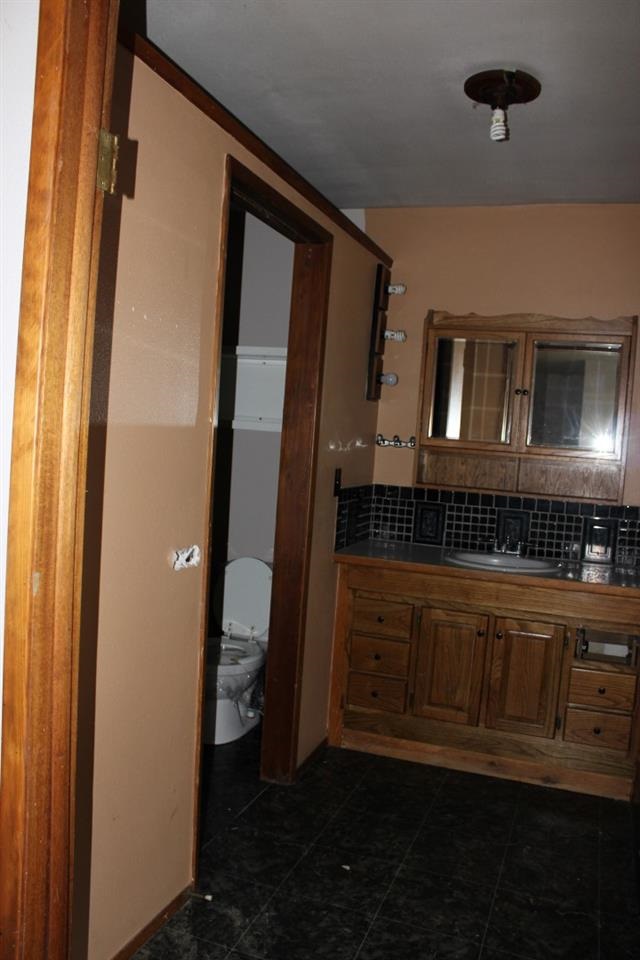 314 W Lee St - Photo 12