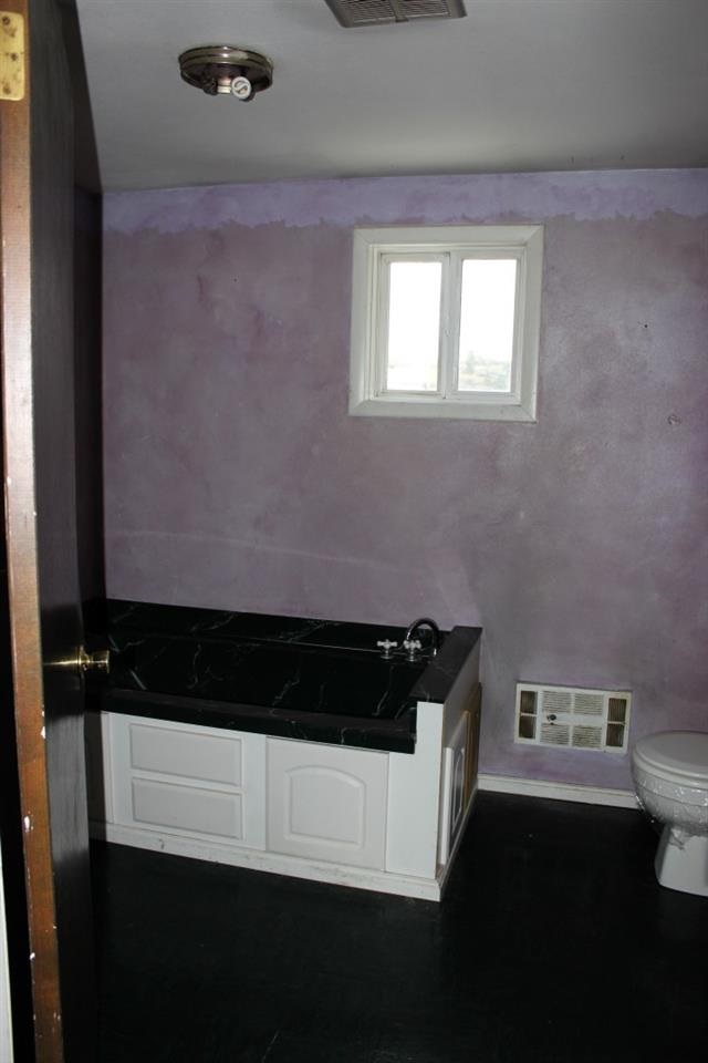 314 W Lee St - Photo 16