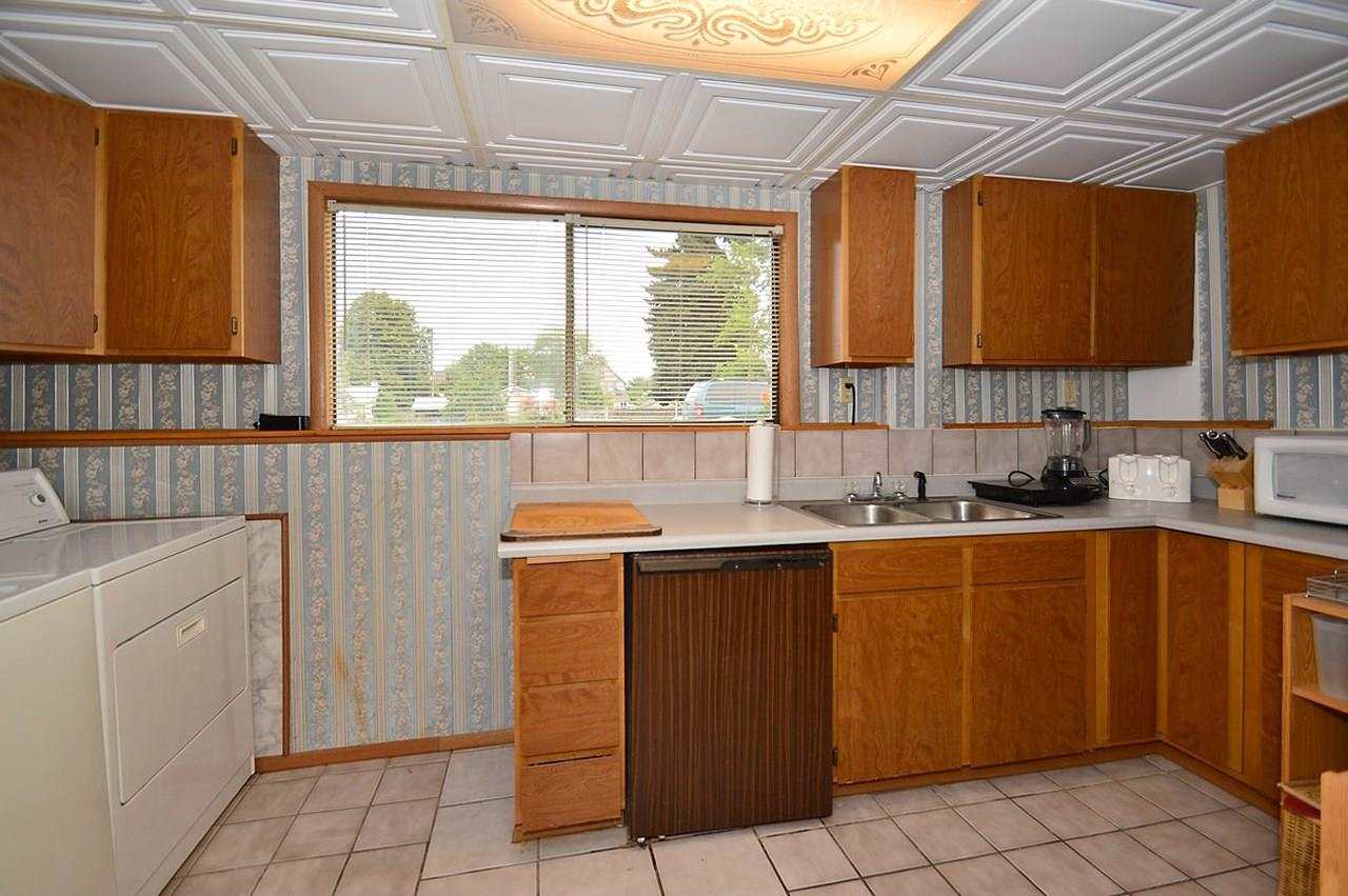 2510 E Sanson Ave - Photo 19