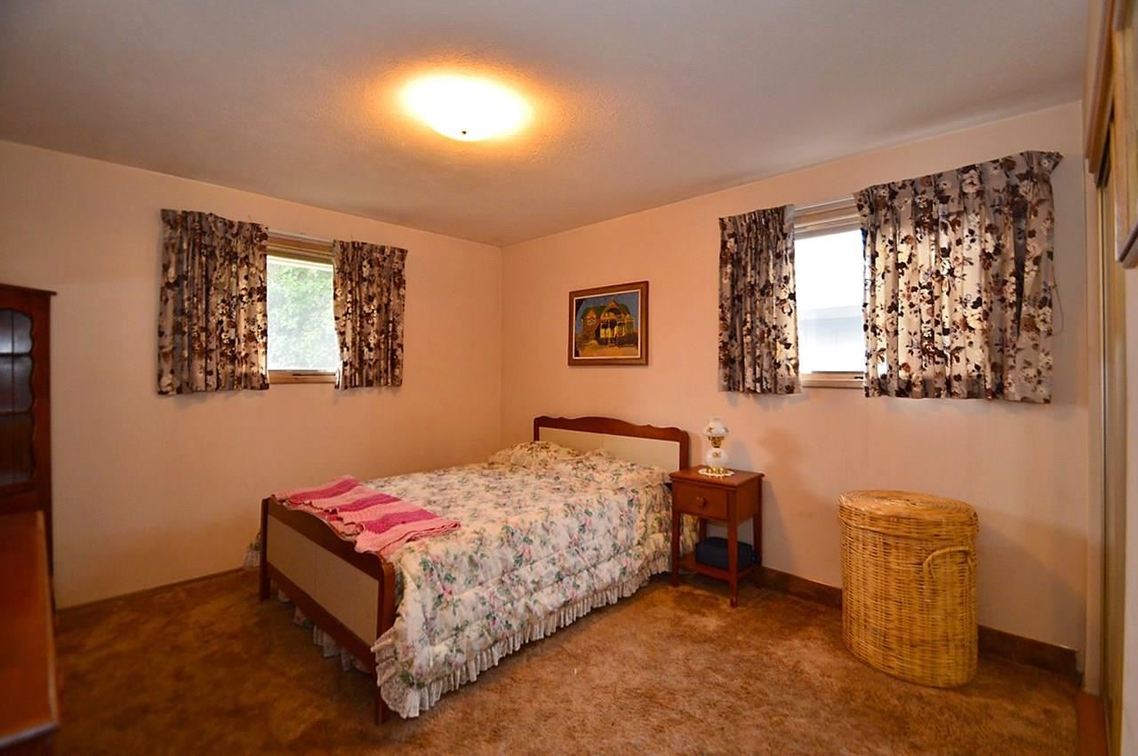 12820 E Mission Ave - Photo 9
