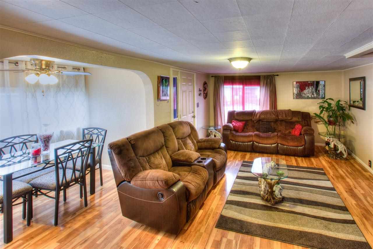 810 S University Rd - Photo 3