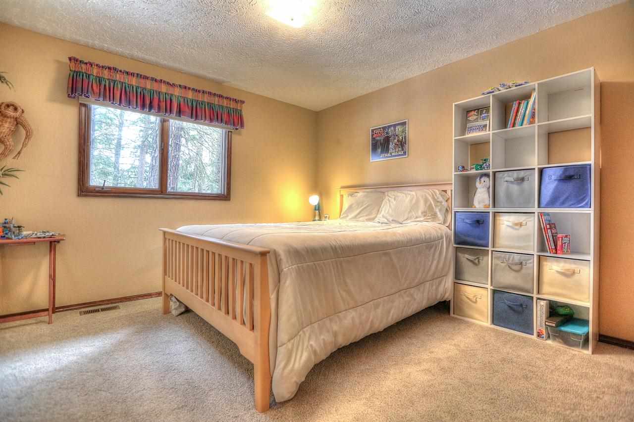 12024 N Hemlock Ct - Photo 16