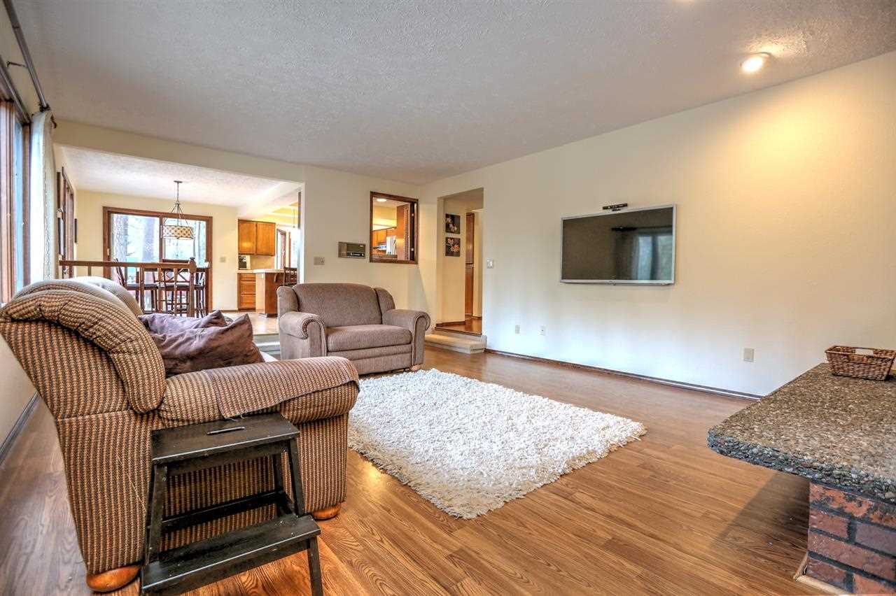 12024 N Hemlock Ct - Photo 9