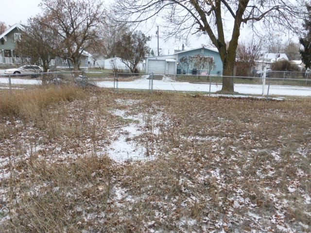 608 W 2nd St. - Photo 11