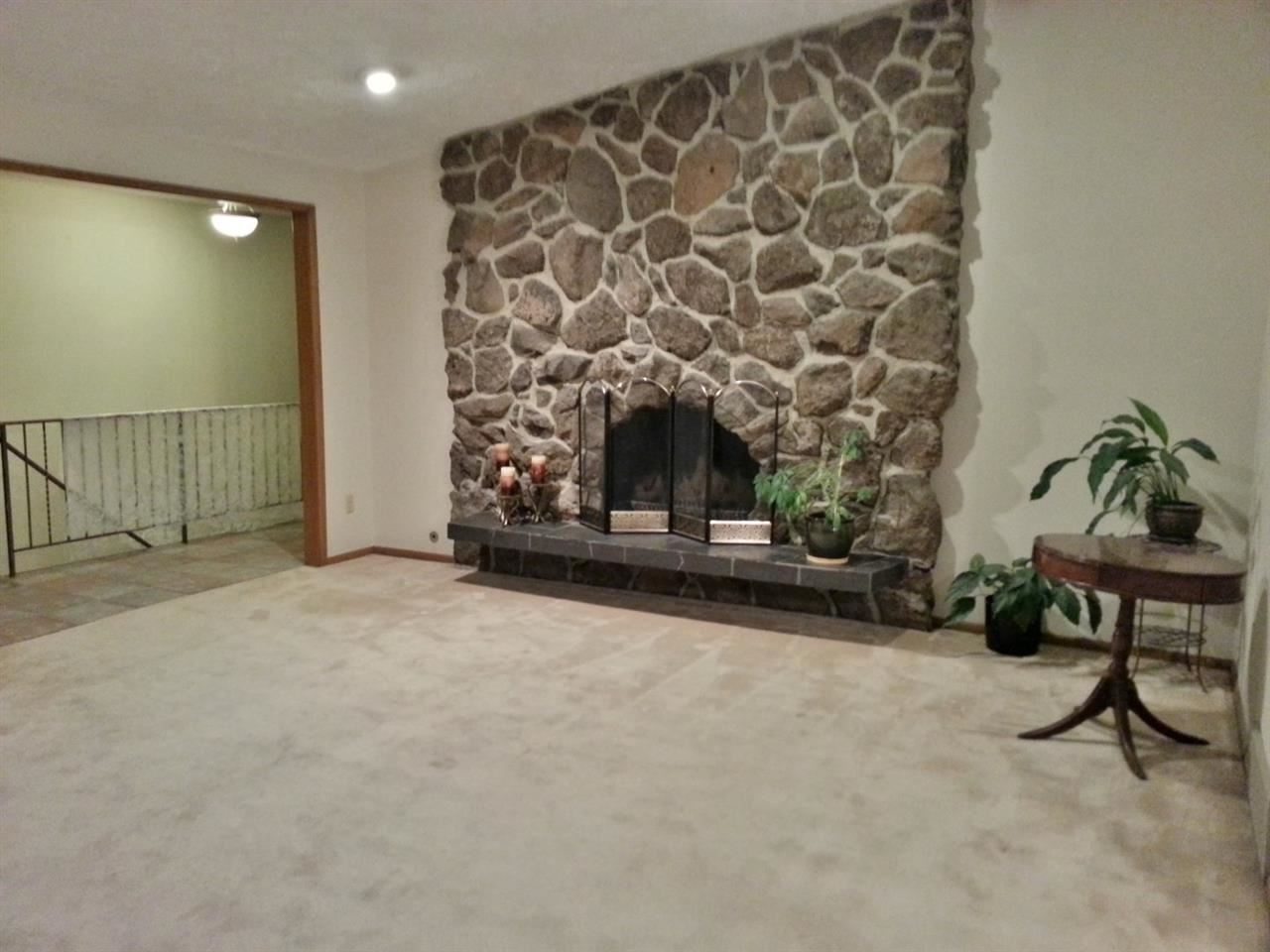 11820 E 20TH - Photo 8