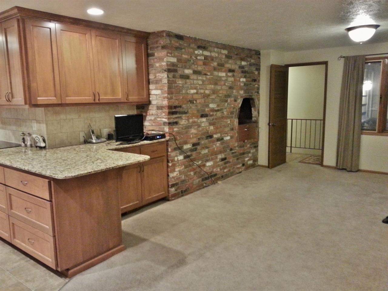 11820 E 20TH - Photo 9