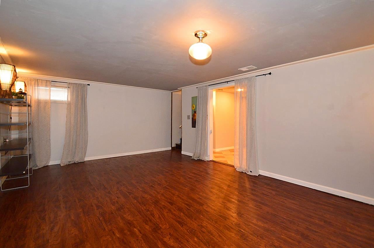 2109 E 10th Ave - Photo 11