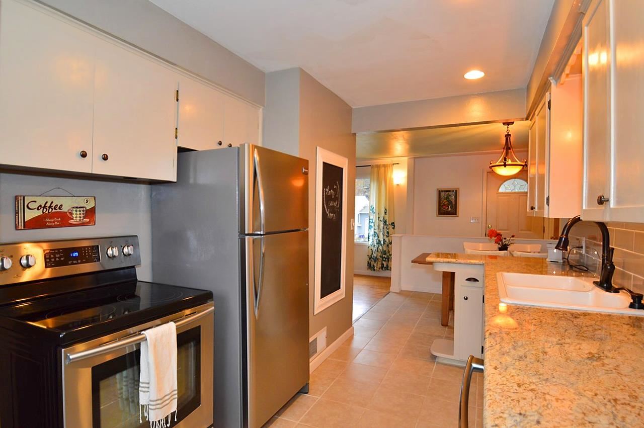 2109 E 10th Ave - Photo 5