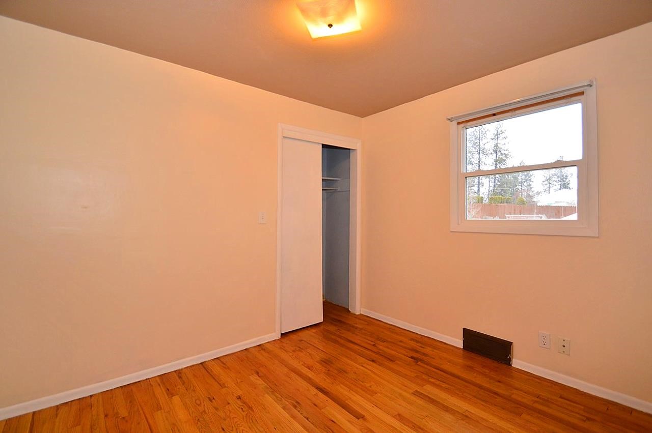 2109 E 10th Ave - Photo 8
