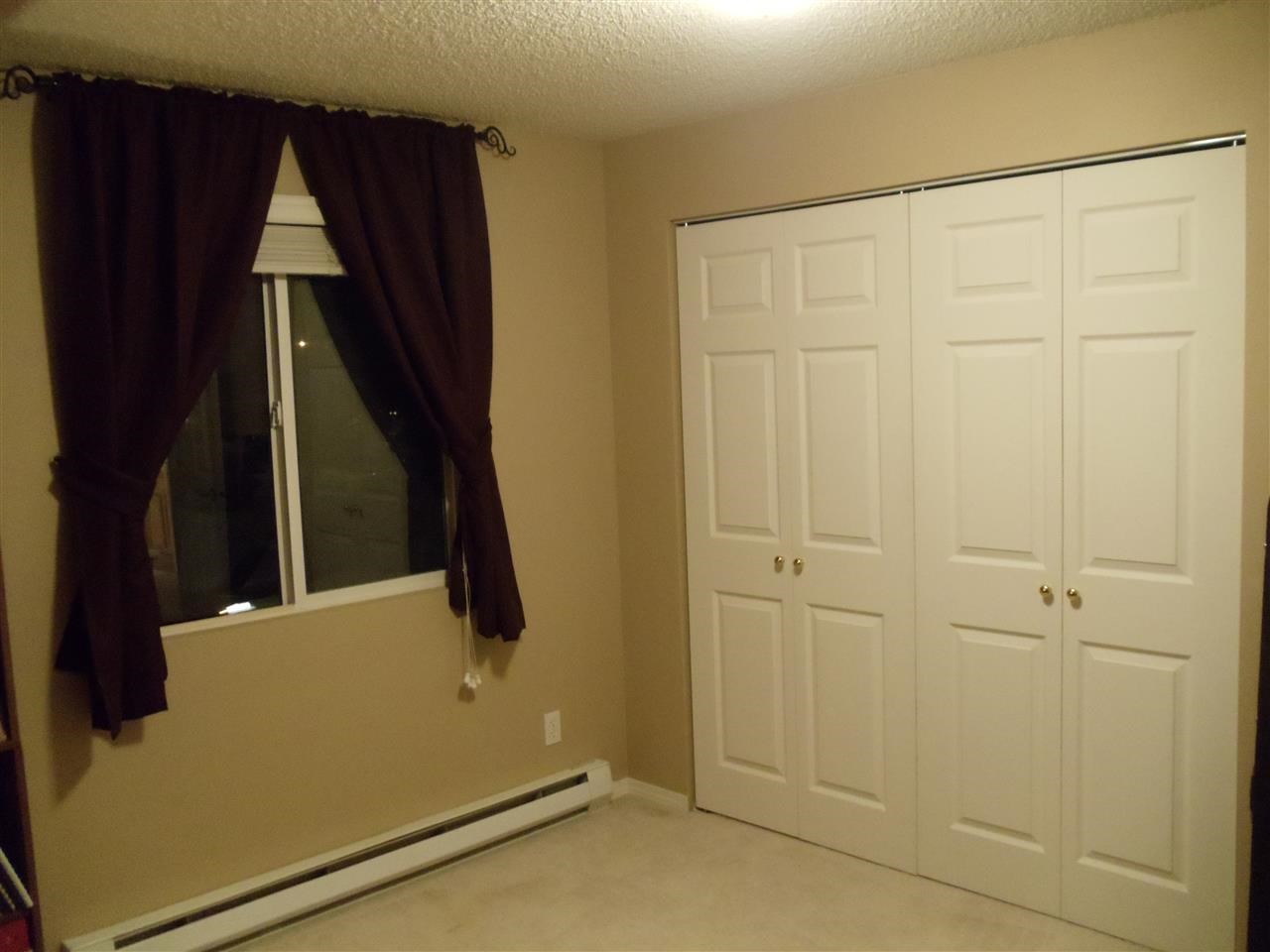 110 E Weile - Photo 12