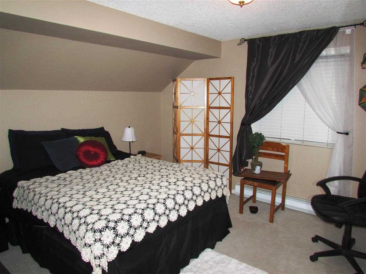 110 E Weile - Photo 13