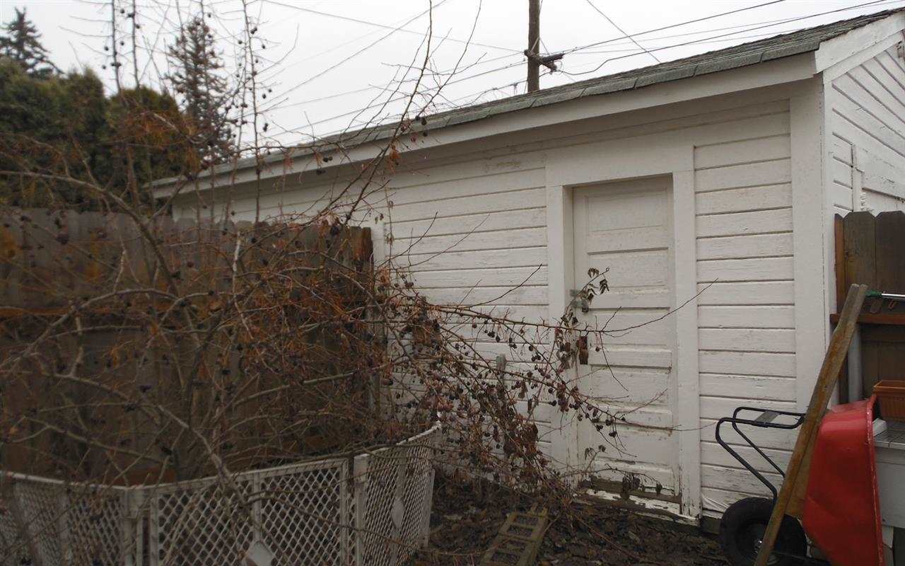 105 E 5th St - Photo 14