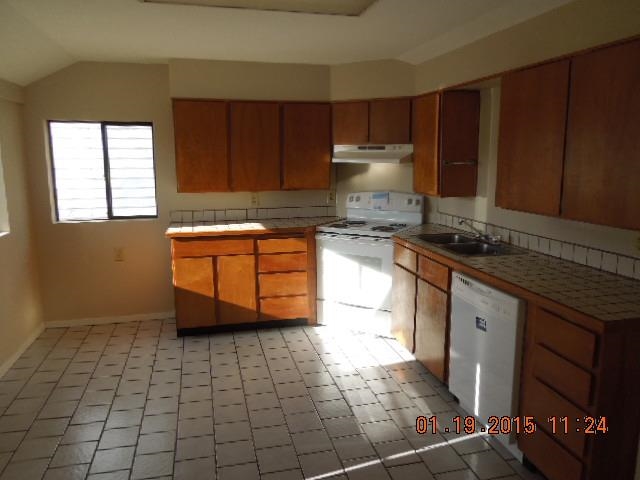 17211 E CATALDO Ave - Photo 3