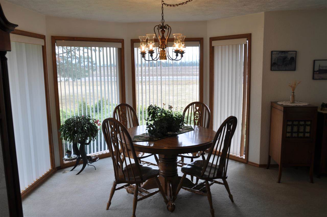 26221 E Moffat Rd - Photo 5