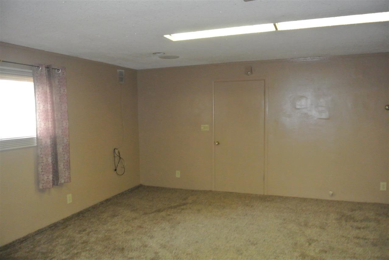 7205 E 10th Ave - Photo 12