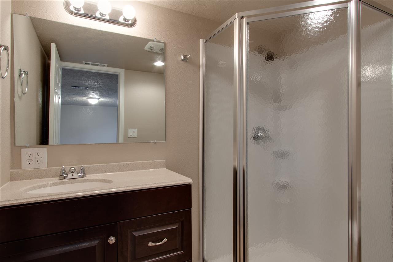 2808 N Lacey St - Photo 14