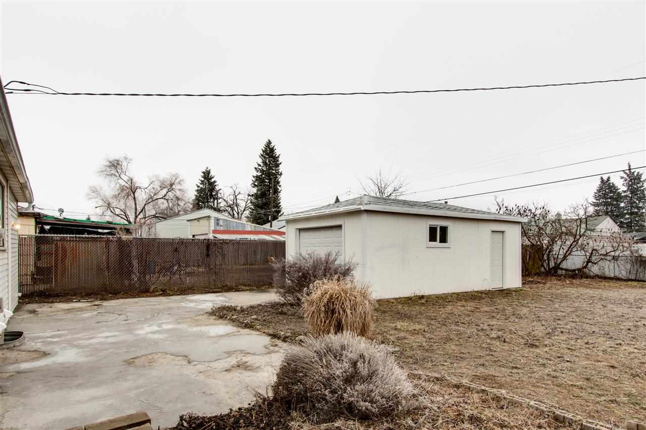 2808 N Lacey St - Photo 18
