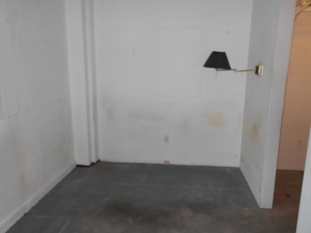 704 W 6TH Ave - Photo 11