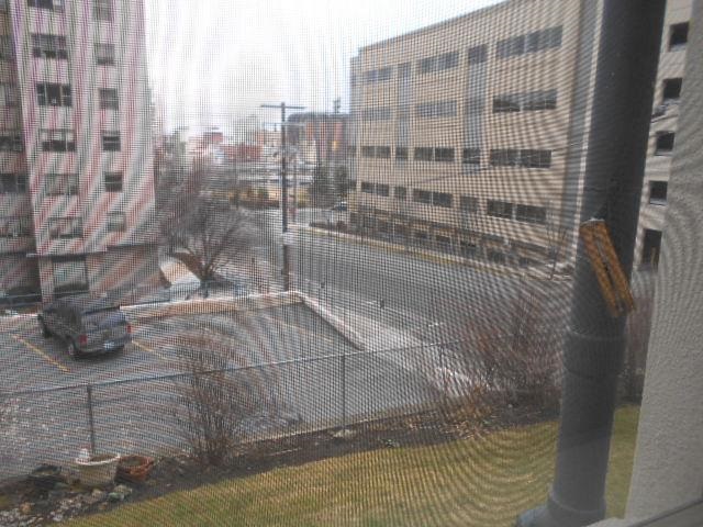 704 W 6TH Ave - Photo 14