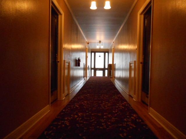 704 W 6TH Ave - Photo 4