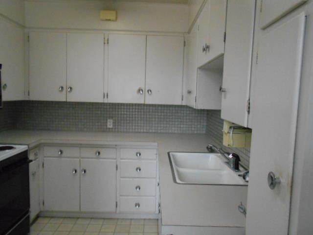 704 W 6TH Ave - Photo 6
