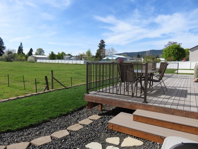 2211 N Eden - Photo 16