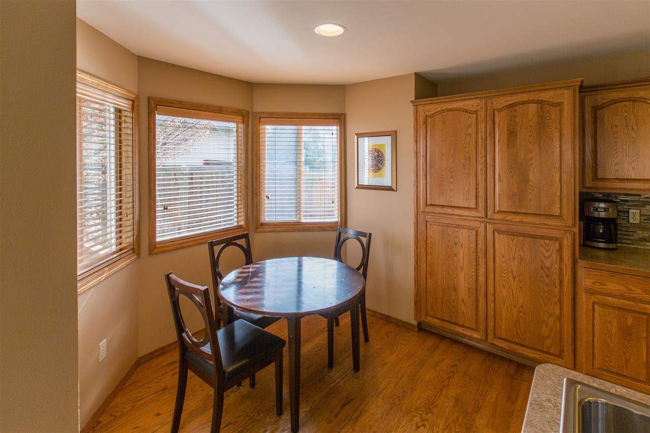 3703 E 49th Ave - Photo 10
