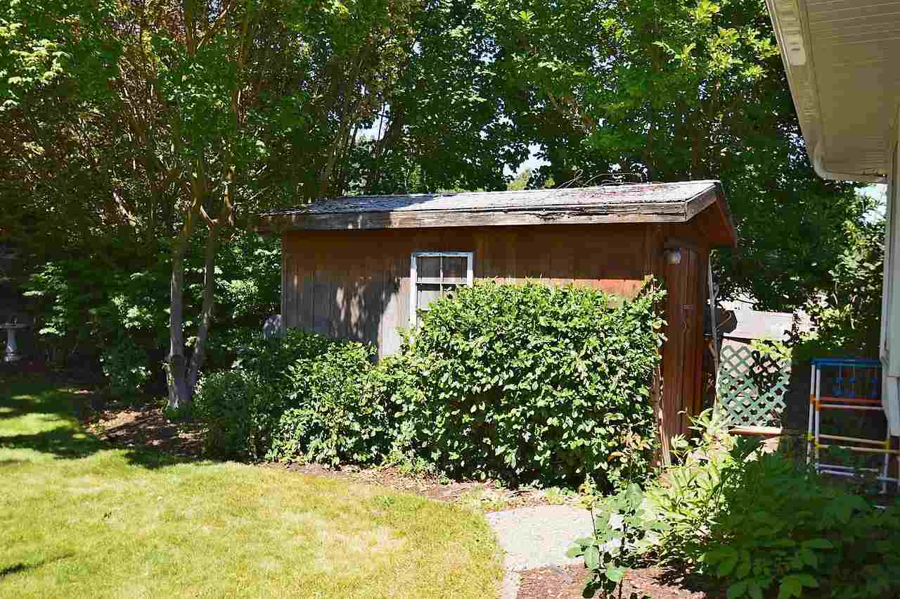 8415 N Jefferson Dr - Photo 18
