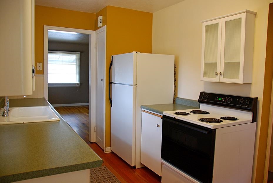 2334 W Kiernan Ave - Photo 6