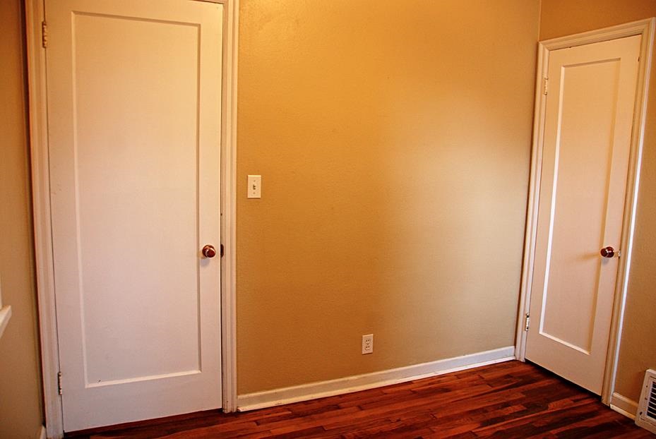 2334 W Kiernan Ave - Photo 10