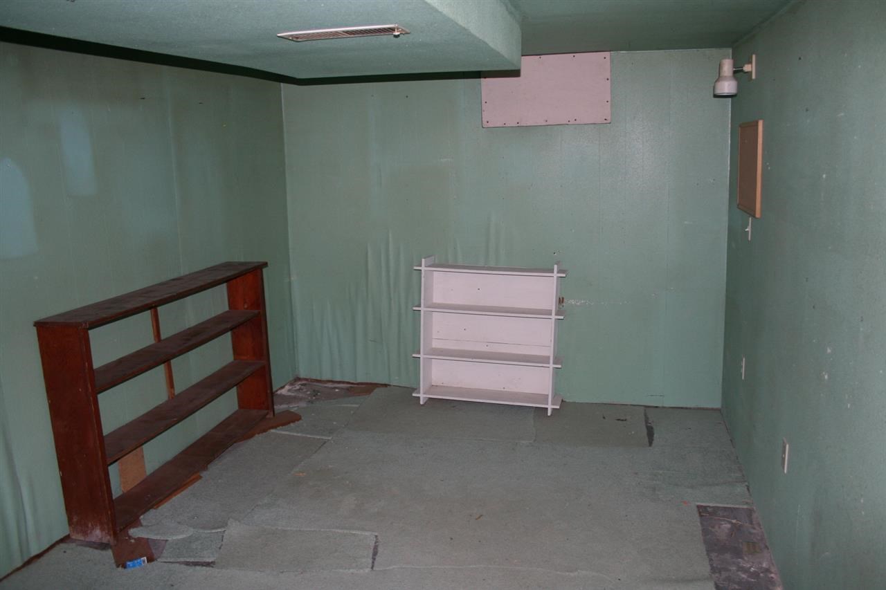 1417 W Maxwell Ave - Photo 16