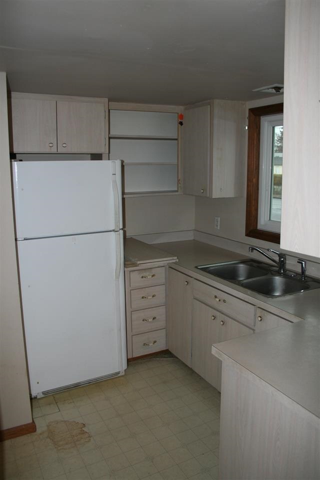 1417 W Maxwell Ave - Photo 5