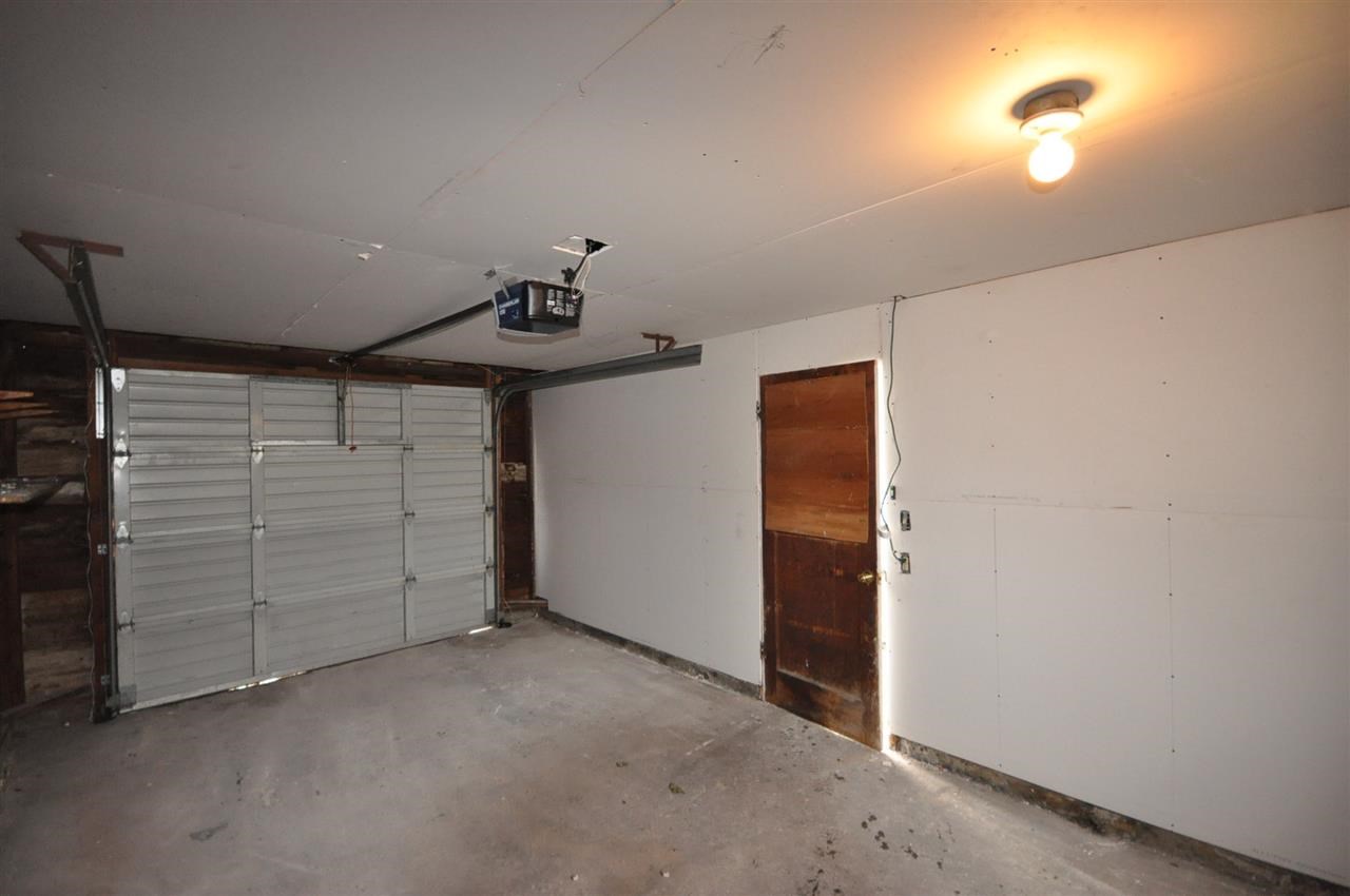 2816 W ROWAN Ave - Photo 12
