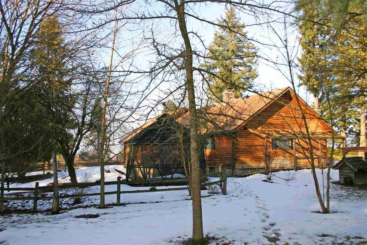 20621 N Bernhill Rd - Photo 2