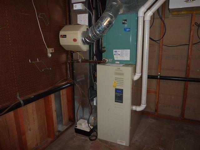 12516 E 12th Ave - Photo 13