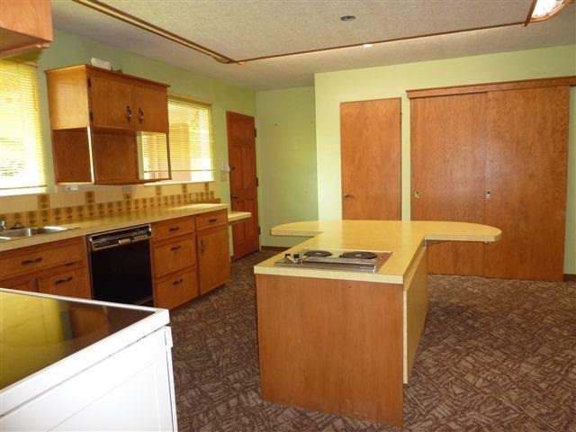 12516 E 12th Ave - Photo 6
