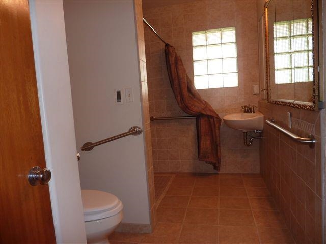 12516 E 12th Ave - Photo 7
