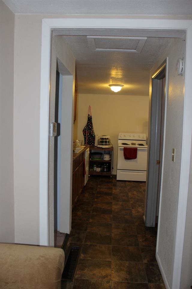 10617 E Mission Ave - Photo 10