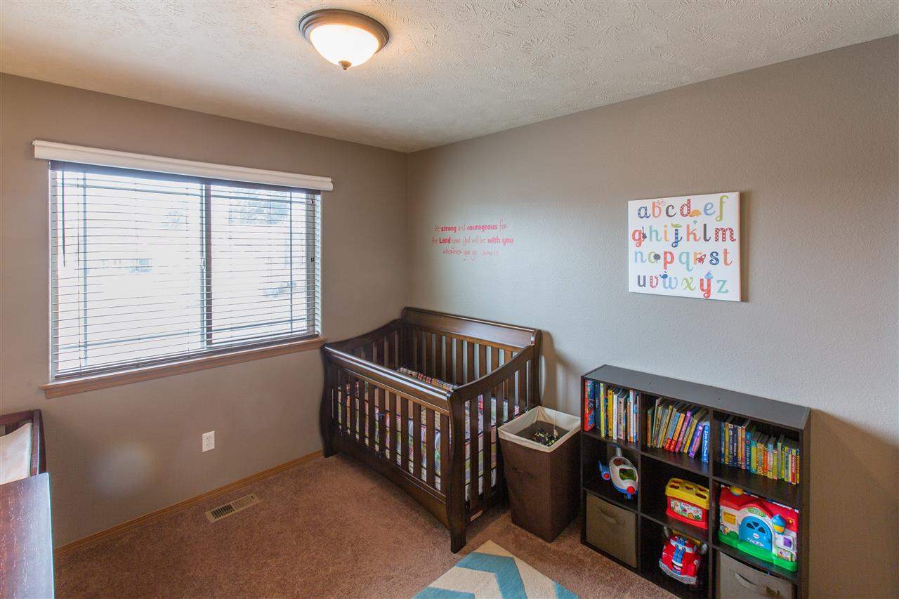 17112 E AUGUSTA Ct - Photo 11
