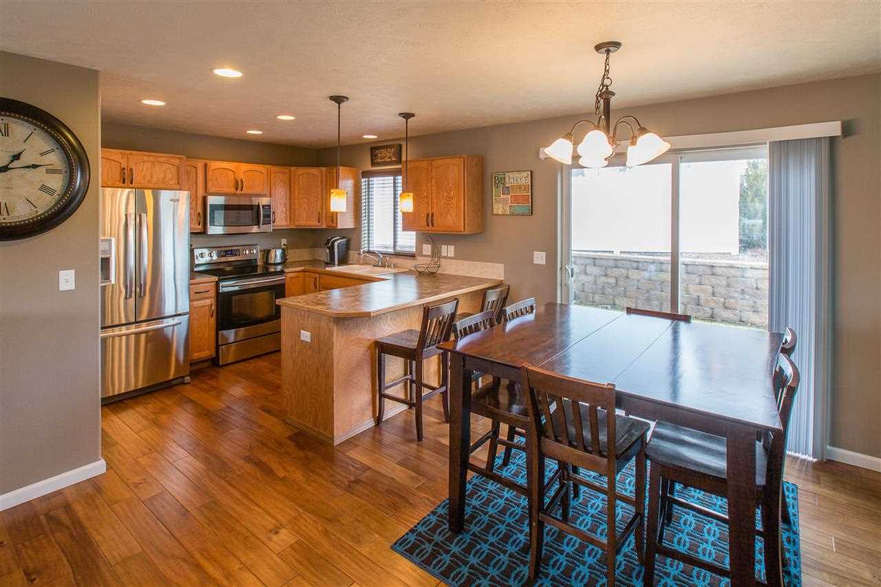 17112 E AUGUSTA Ct - Photo 6