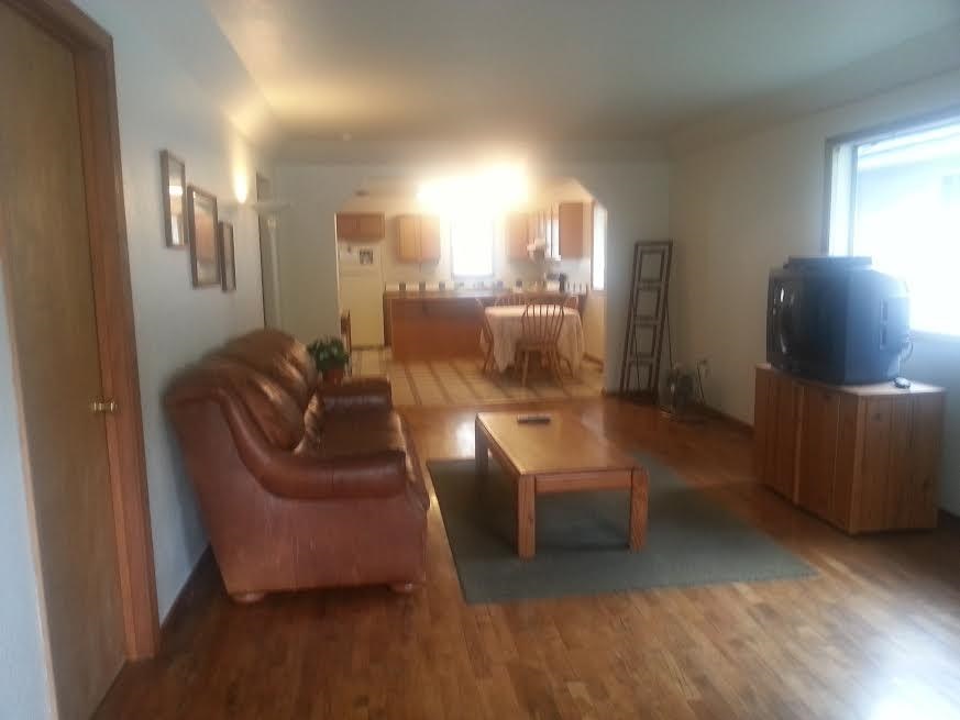 430 E 1st St - Photo 3