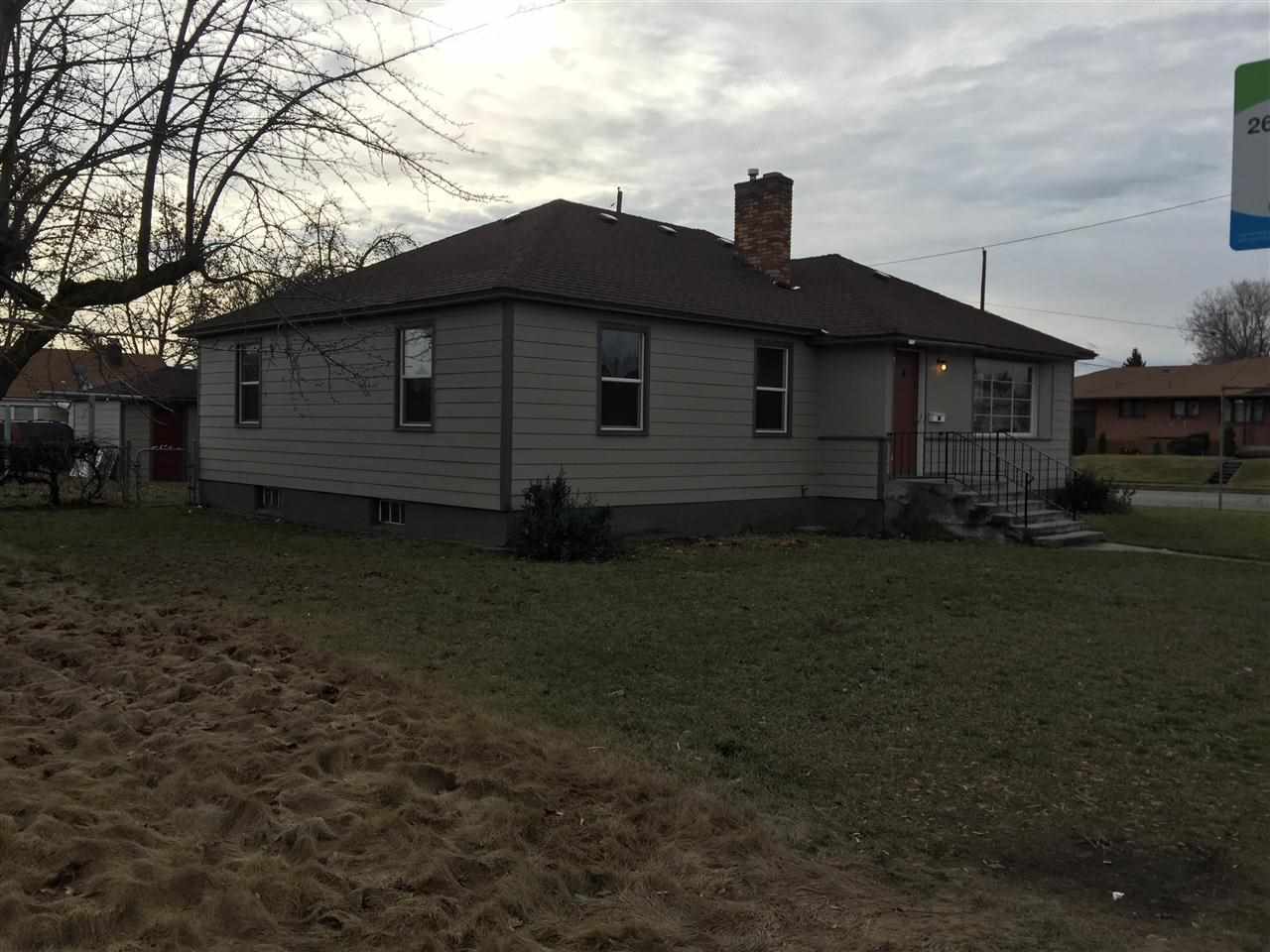 506 E Empire - Photo 1