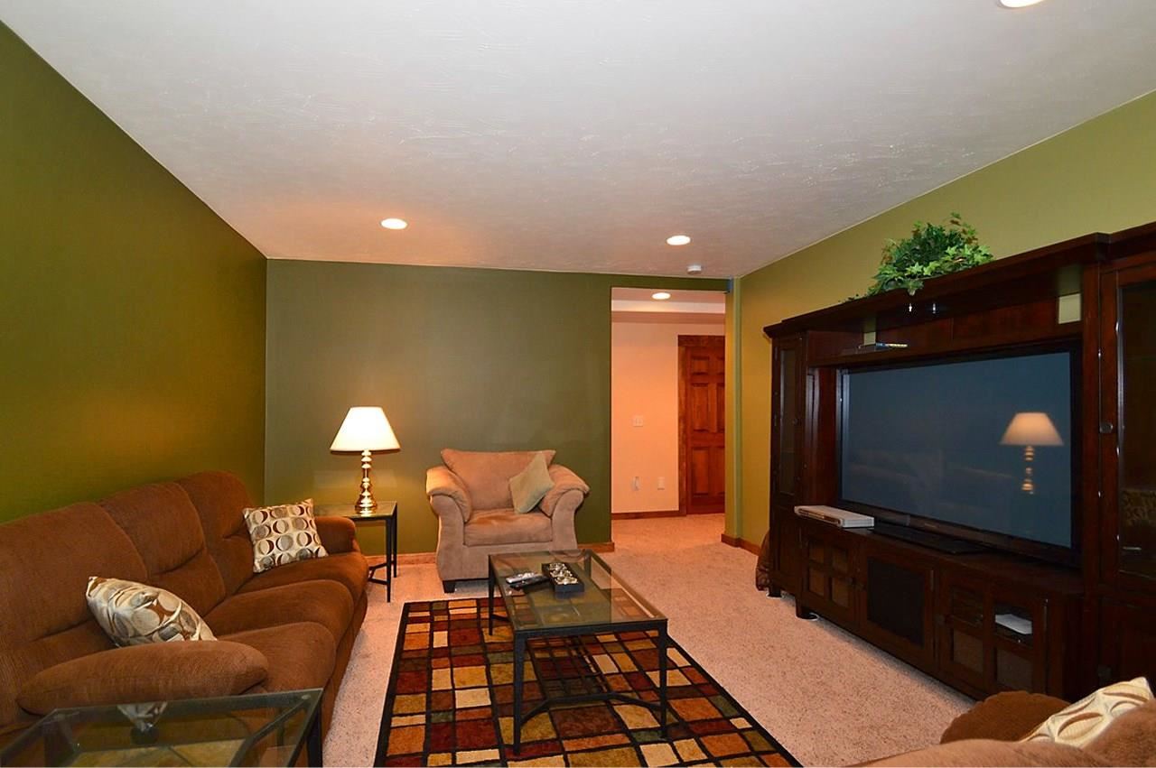 1441 W Marc Dr - Photo 12