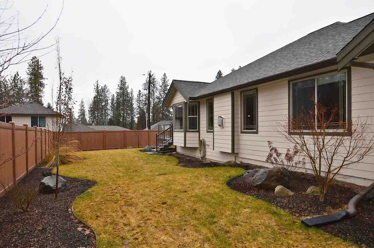 1441 W Marc Dr - Photo 19